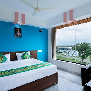 Treebo Airsuite Airport 3* Kochi